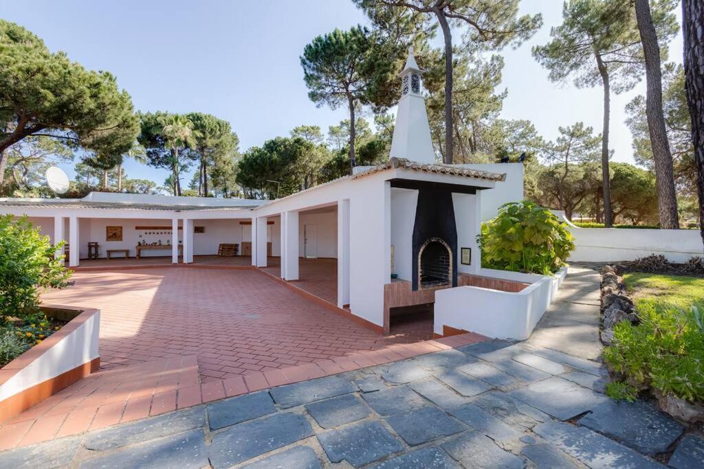 Planalto - Cosy House For 4 In A Private Condo With Pool At Vilamoura Куартейра Екстериор снимка